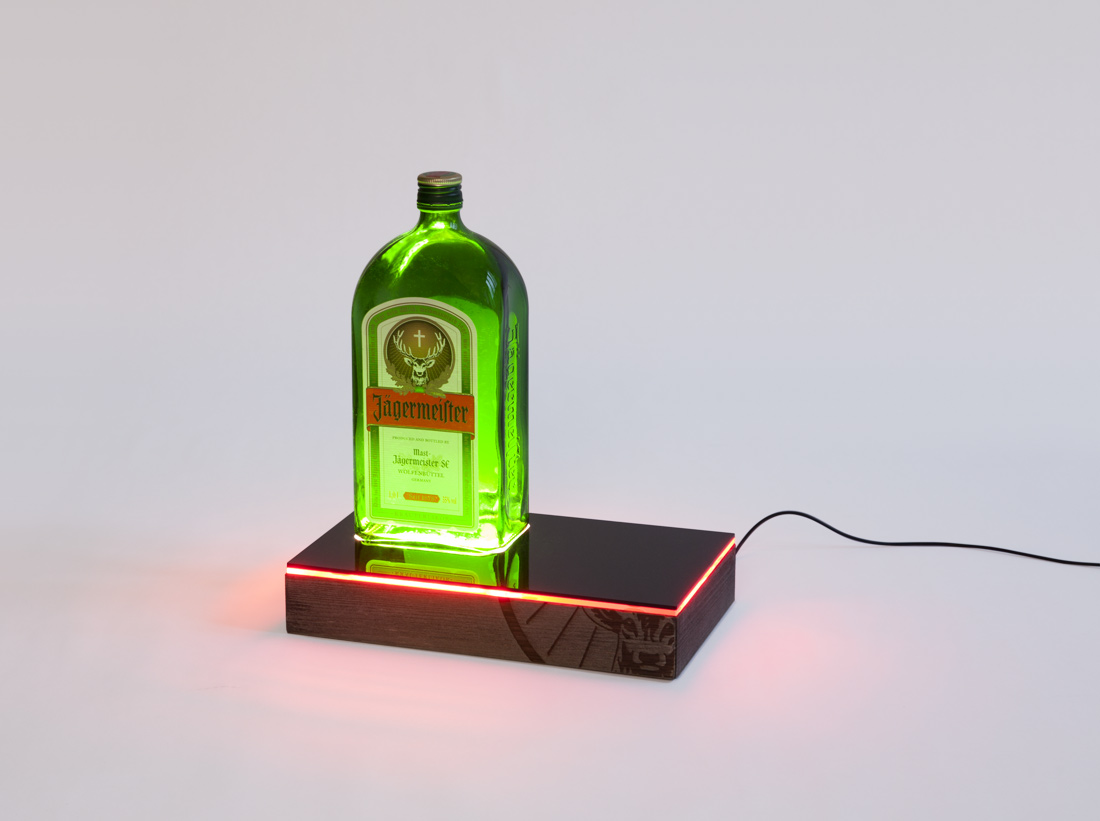 lampe design à poser jagermeister